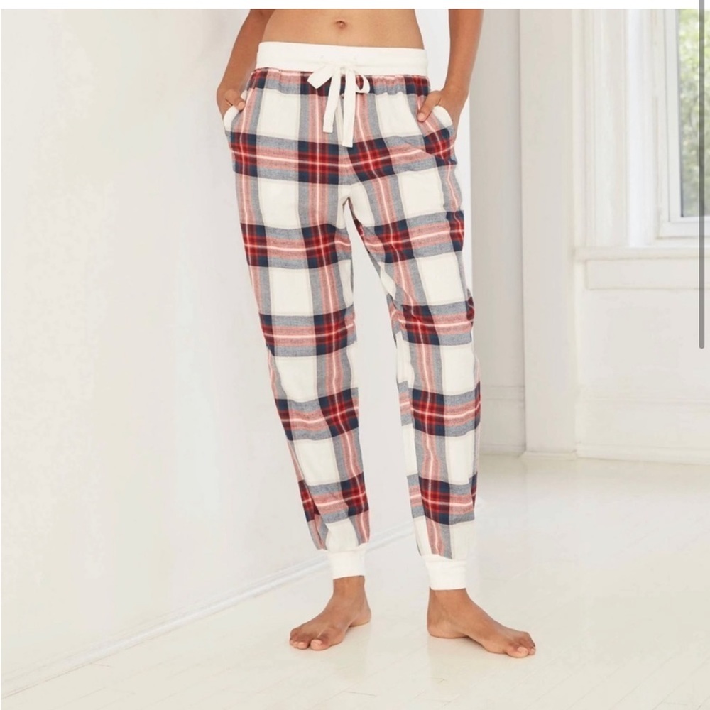 NWT stars above flannel jogger pajama pants